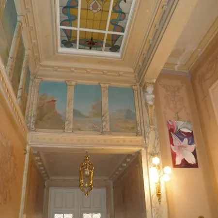 D'hondt Panzió
